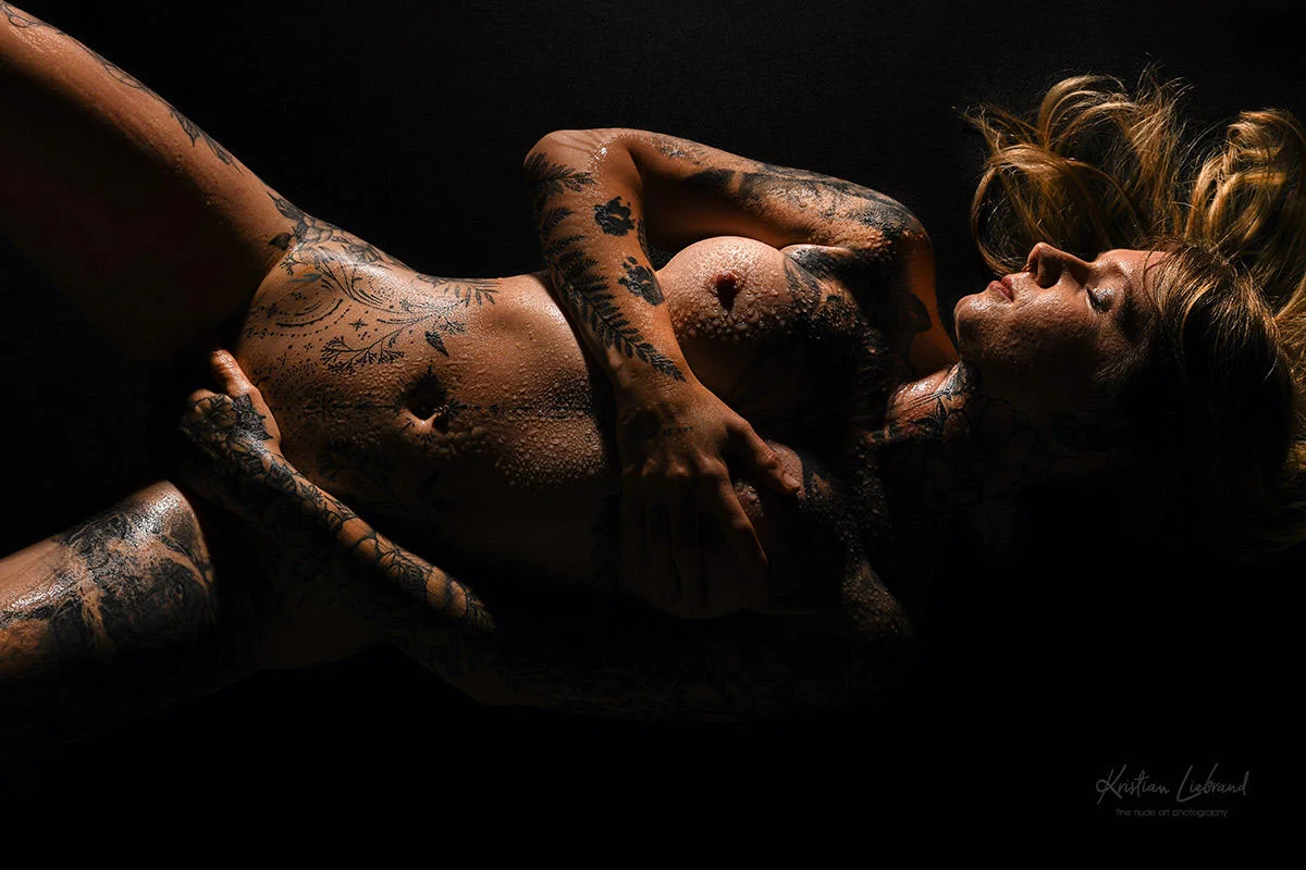 Artistieke Naaktfoto´s / Boudoirfoto´s / erotische foto´s Antwerpen Brussel Gent